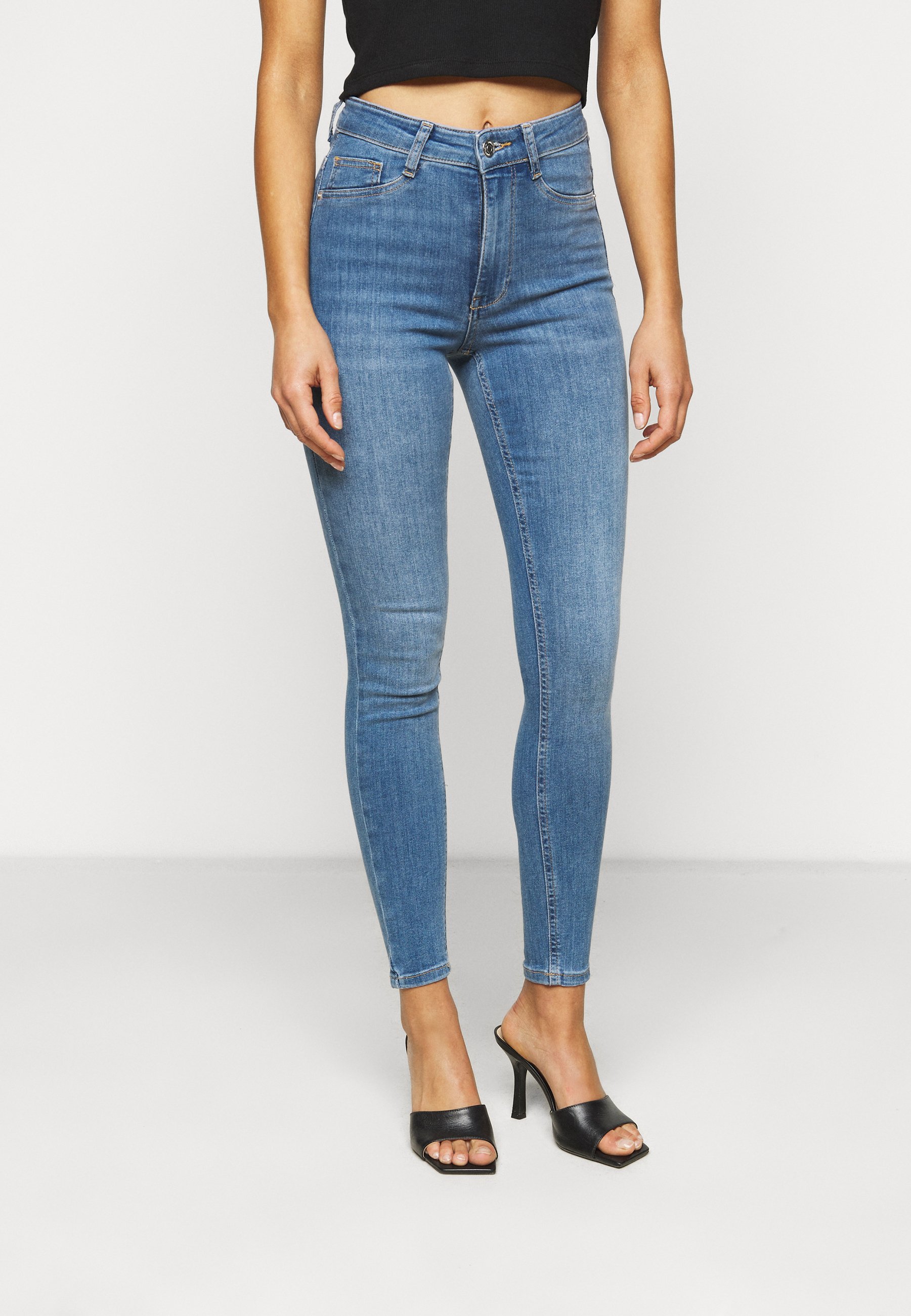 Jeans Gina Tricot Petite Jeans Skinny - mid blue